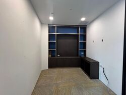 PLUS (D1), Office #570086241